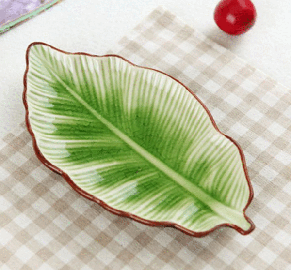 2145977731548.png Creative Banana Leaf Shape Ceramic Plate Lovely Seasoning Dish
