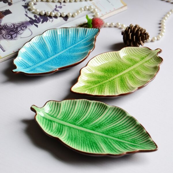 2378652620049.jpg Creative Banana Leaf Shape Ceramic Plate Lovely Seasoning Dish