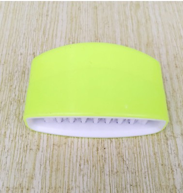 f1922133-397c-461f-8dbf-2613e73556db.jpg Creative Kitchen Knife And Fork Chopsticks Cleaning Brush With Suction Cup Fruit And Vegetable Cleaning Brush Kitchen Cleaning Brush